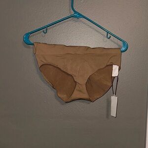 Yitty nude shapewear